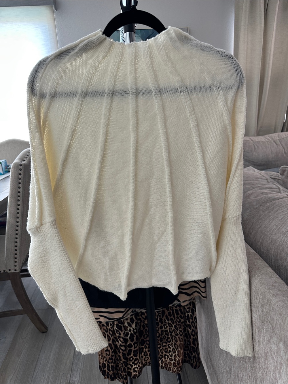 Women's Cream Knit Sweater - Lightweight Pullover